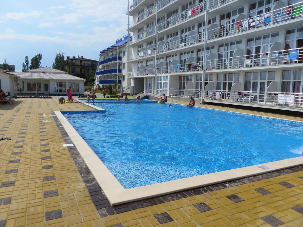 Berizka Park Hotel Kobleve Extérieur photo