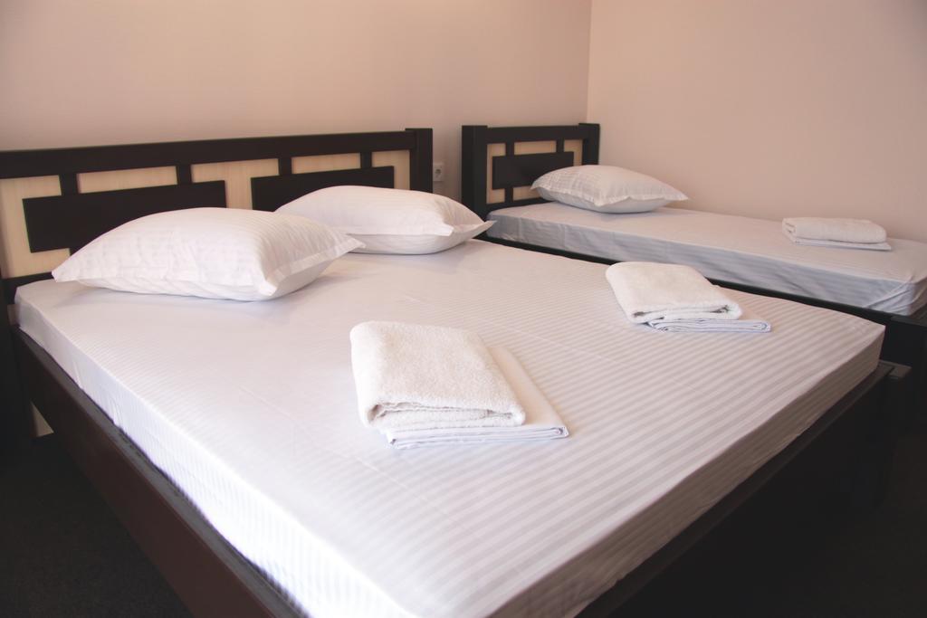 Berizka Park Hotel Kobleve Extérieur photo