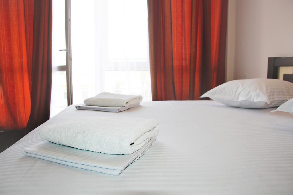 Berizka Park Hotel Kobleve Chambre photo